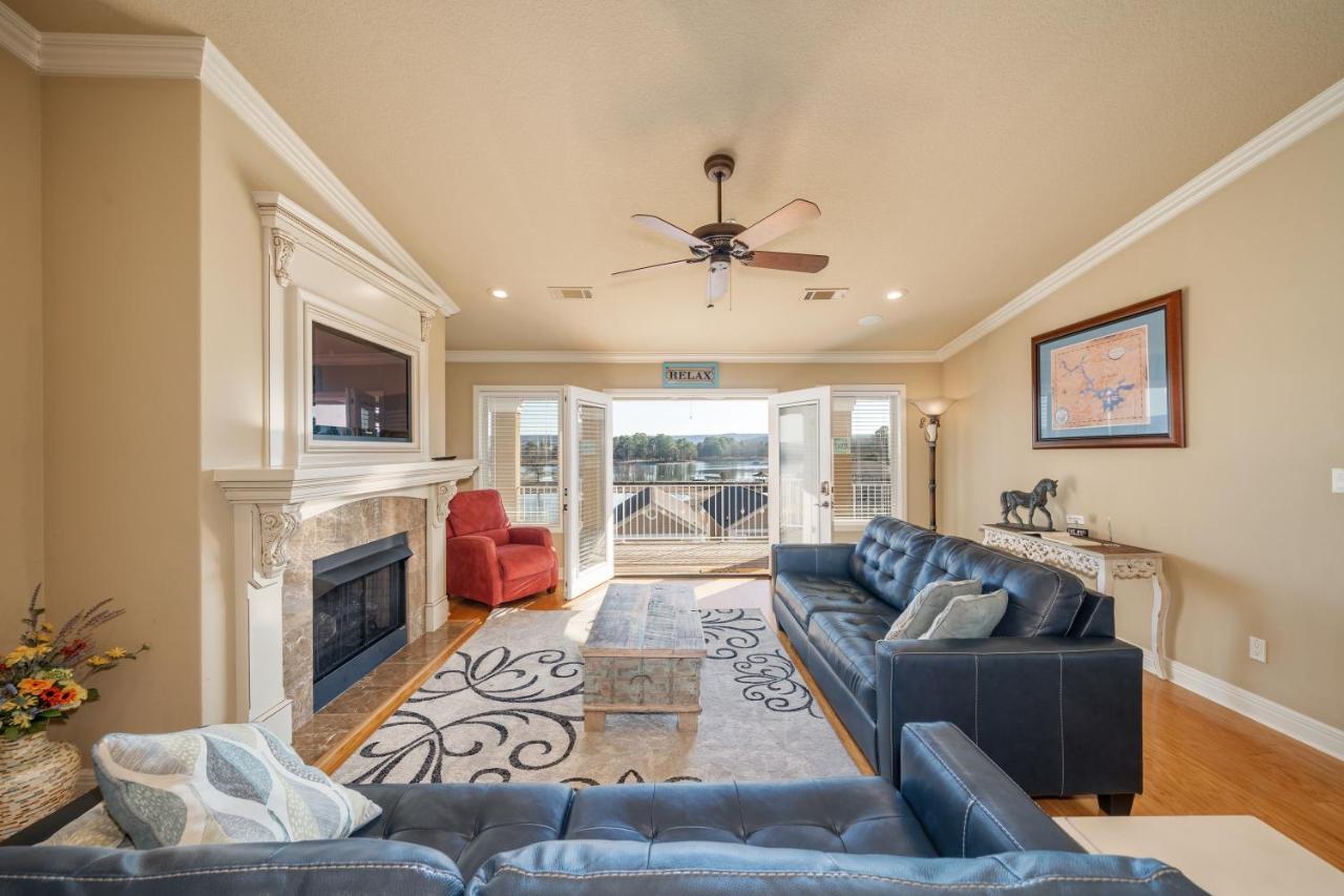 Views!! Luxury Condo W/Gourmet Kitchen, Breathtaking Views Lake Hamilton Экстерьер фото