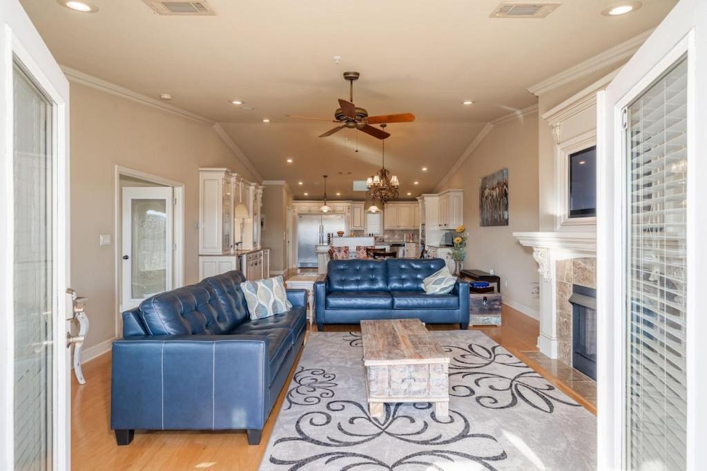 Views!! Luxury Condo W/Gourmet Kitchen, Breathtaking Views Lake Hamilton Экстерьер фото